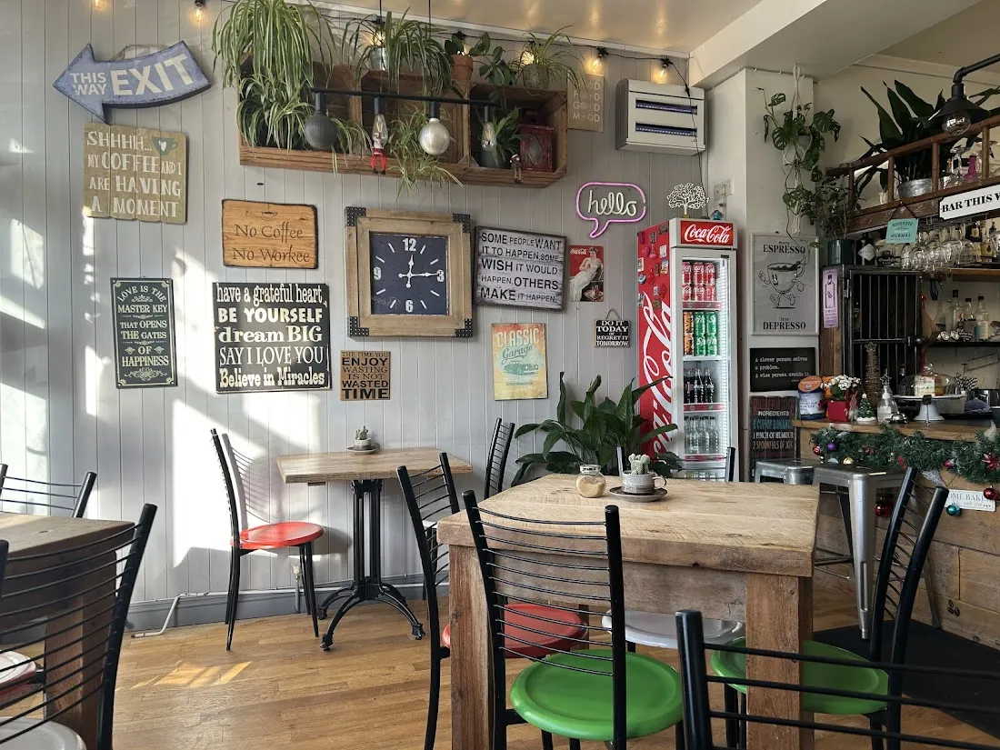 Cafe and Bistro Tio Leo